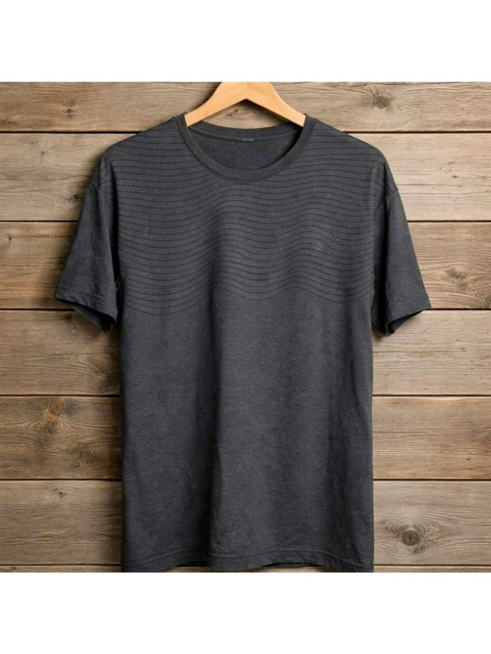 Lululemon Mens Wave Print Athletica Jersey T-Shirt Heather Gray Black XL Preppy